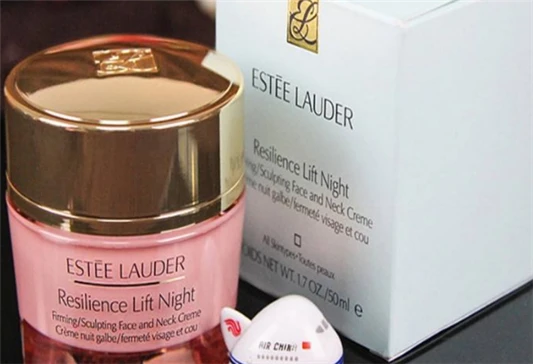 雅诗兰黛新弹性紧实晚霜适合什么年龄 雅诗兰黛 新弹性紧实 晚霜 第2张