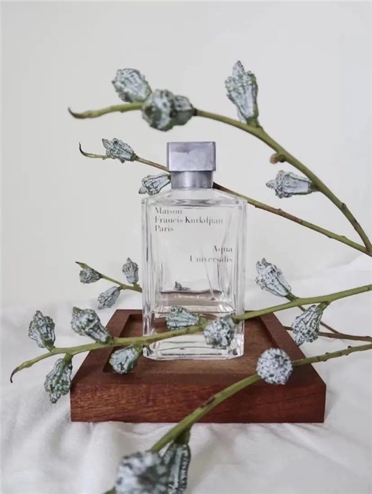 小众冷门香，MFK无尽之水 香水 MFK 第1张