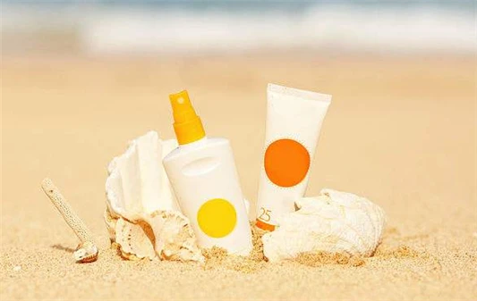 防晒霜和隔离霜的区别 防晒霜 隔离霜 第5张