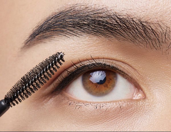 睫毛增长液都有什么危害 睫毛 睫毛增长液 美妆 第1张