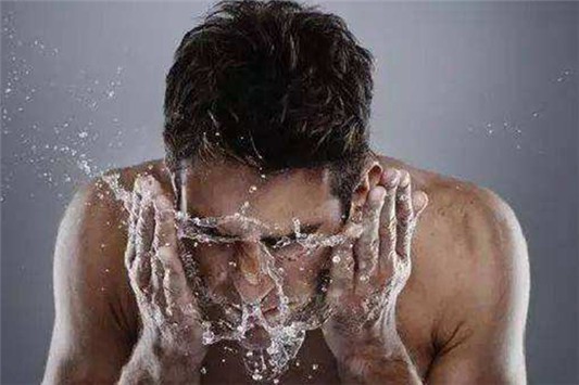 火山岩洗面奶很烂吗 火山岩 洗面奶 第1张