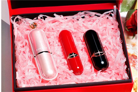 卡姿兰跟玛丽黛佳口红 卡姿兰 玛丽黛佳 口红 第1张