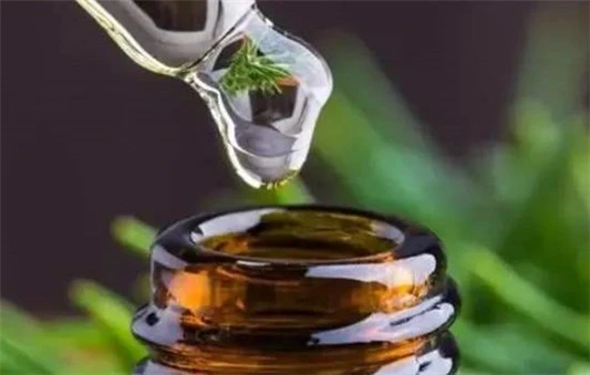 雅诗兰黛保质期有5年吗,使用过期护肤彩妆危害有多大 雅诗兰黛 护肤品 第3张 雅诗兰黛保质期有5年吗,使用过期护肤彩妆危害有多大 雅诗兰黛 护肤品 第3张