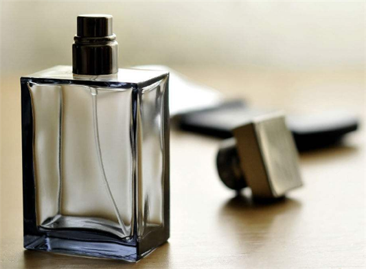 香精和香水的区别 香精 香水 第1张