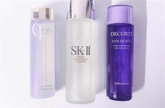 神仙水和黛珂水乳使用顺序是什么 神仙水 黛珂水乳 第1张