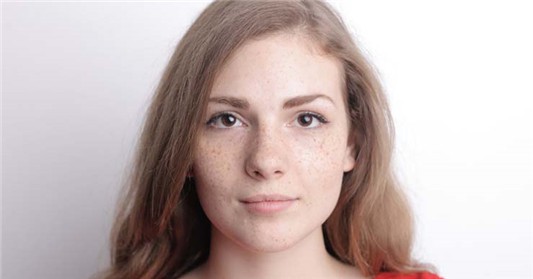 什么是黑色素，了解斑点的工作原理和处理方法 黑色素 第1张