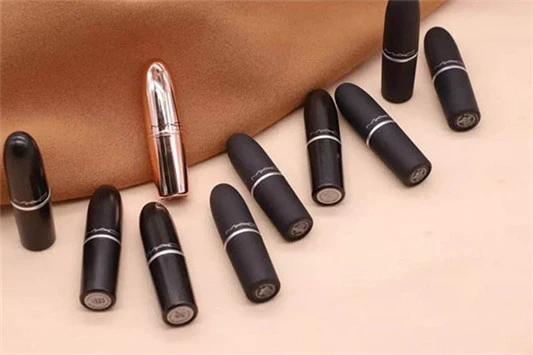 子弹头口红色号适合什么肤色 子弹头口红 魅可 第3张