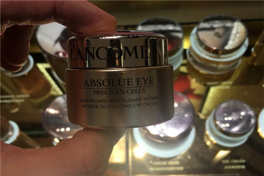 兰蔻菁纯臻颜眼霜适合年龄 兰蔻 眼霜 眼部护理 第3张