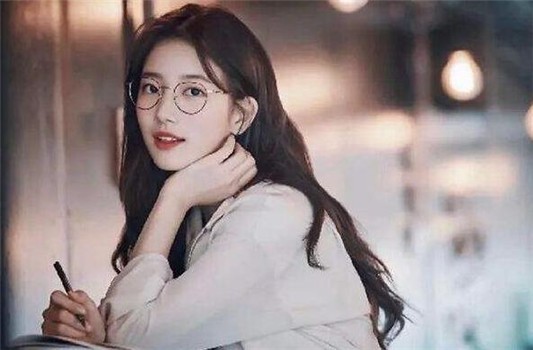 复古红口红适合黄皮的人吗 复古红口红 第1张