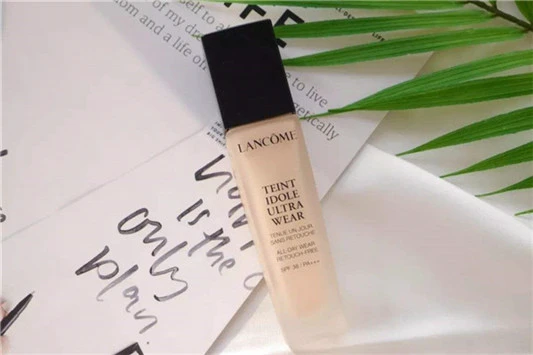 兰蔻奇迹薄纱粉底液色号有哪些 兰蔻 粉底液 护肤品 第2张