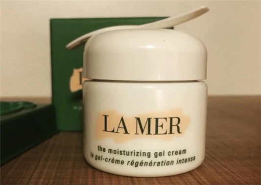 海蓝之谜凝霜用乳化吗 海蓝之谜 凝霜 第3张 海蓝之谜凝霜用乳化吗 海蓝之谜 凝霜 第3张