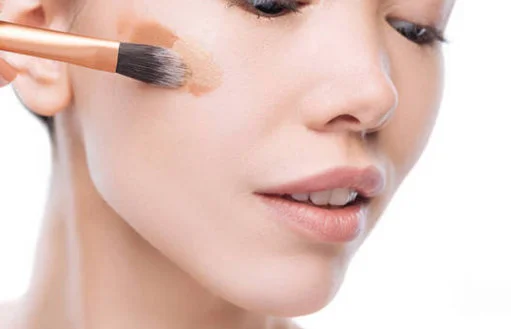 雅诗兰黛Estee Lauder粉底液怎么上妆 雅诗兰黛 粉底液上妆方法 美妆 第3张