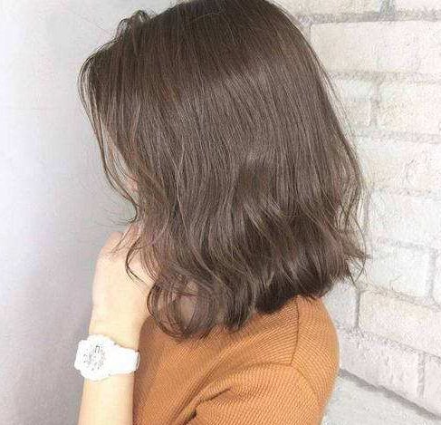 女生头顶稀疏适合发型都有哪些 发型 女生发型 美妆 第1张