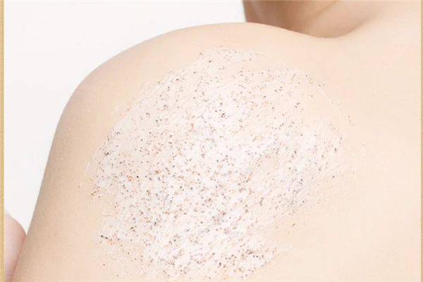 磨砂膏用多久 磨砂膏 清洁用品 第2张