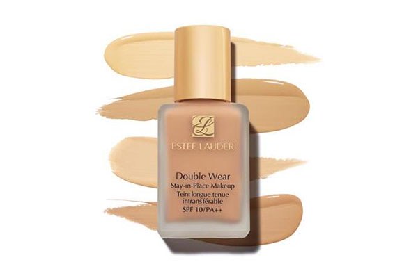 雅诗兰黛持妆粉底液17号适合干皮吗 雅诗兰黛 粉底液 第1张