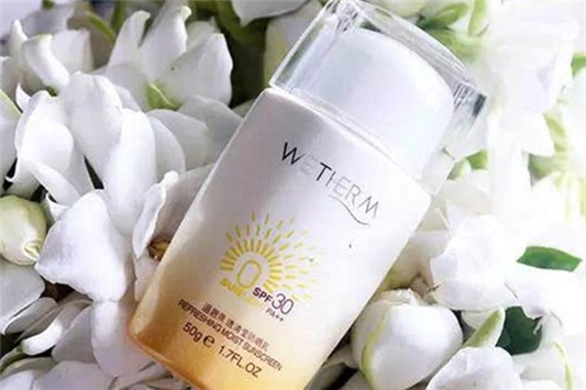 温碧泉防晒霜怎么用 温碧泉 防晒霜 第1张