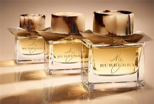 博柏利香水是巴宝莉吗 博柏利 巴宝莉 第3张