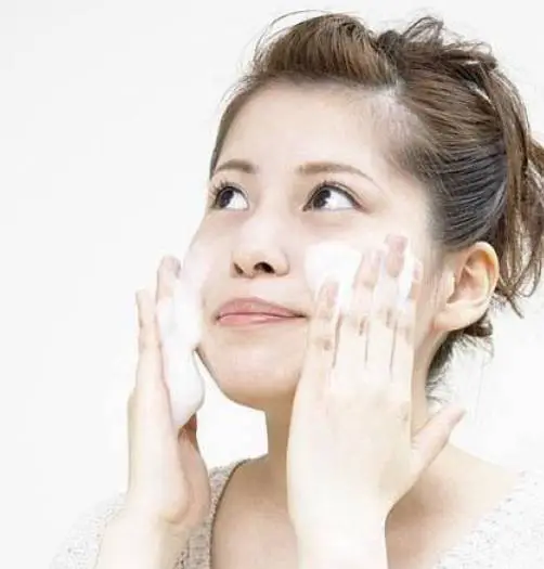 纹过眉毛后几天可以用洗面奶洗 纹眉 纹眉洗脸 美妆 第2张