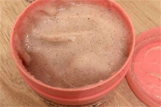 磨砂膏可以美白吗 磨砂膏 美白 第2张