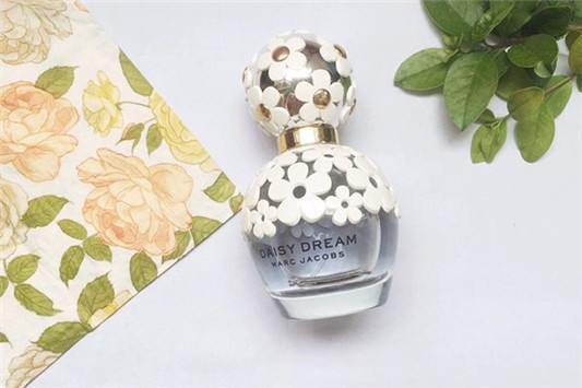 daisy香水是什么档次 daisy 香水 第1张