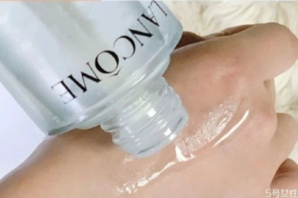 兰蔻极光水的优点有哪些,兰蔻极光水评价 兰蔻极光水 兰蔻 第3张 兰蔻极光水的优点有哪些,兰蔻极光水评价 兰蔻极光水 兰蔻 第3张