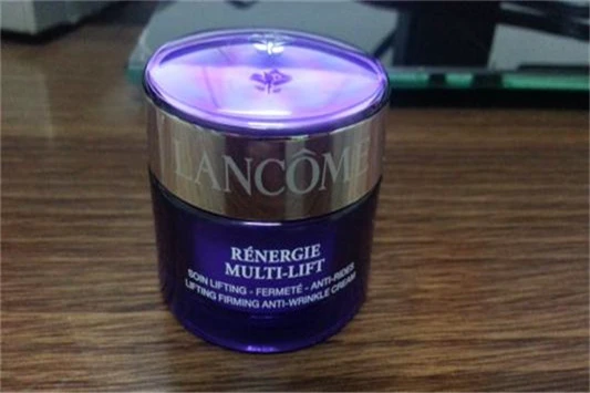 兰蔻新立体塑颜提拉面霜适合多大年龄 兰蔻 面霜 护肤品 第3张