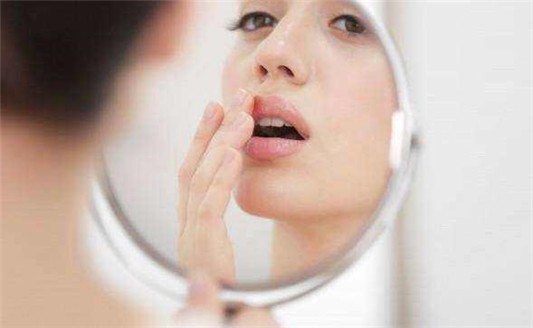 口红能用洗面奶卸吗 口红 洗面奶 第1张