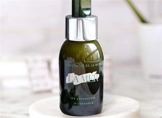 海蓝之谜修护精华露白天能用吗 海蓝之谜 修护精华露 第2张