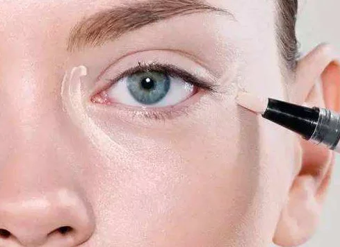 遮毛孔粗大的遮瑕产品 遮瑕 遮毛孔粗大的 美妆 第3张 遮毛孔粗大的遮瑕产品 遮瑕 遮毛孔粗大的 美妆 第3张