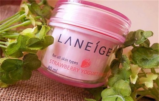 兰芝酸奶面膜使用方法，涂抹式面膜怎么涂 兰芝 面膜 补水面膜 第1张