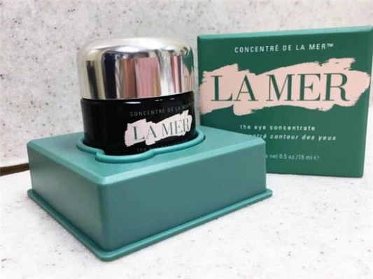 海蓝之谜眼霜适合干皮吗 海蓝之谜 眼霜 第3张 海蓝之谜眼霜适合干皮吗 海蓝之谜 眼霜 第3张