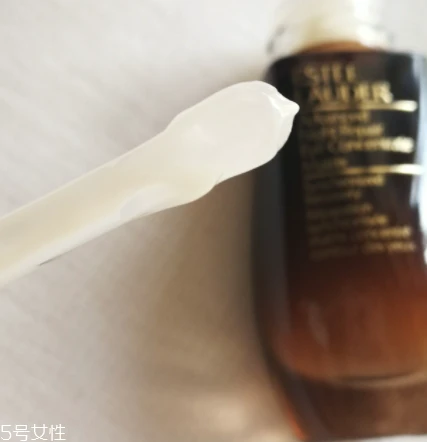 雅诗兰黛精华液多少钱,年轻肌肤的秘密 雅诗兰黛 雅诗兰黛精华液 第5张 雅诗兰黛精华液多少钱,年轻肌肤的秘密 雅诗兰黛 雅诗兰黛精华液 第5张