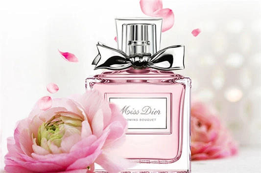 迪奥真我浓香和花漾淡香哪个好闻 迪奥 香水 第2张