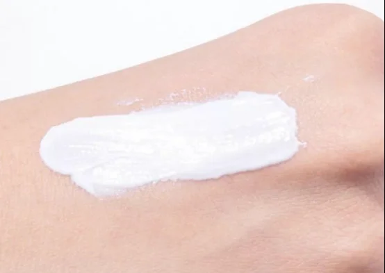 资生堂防晒白瓶适合敏感肌吗 防晒 资生堂防晒白瓶 美妆 第3张