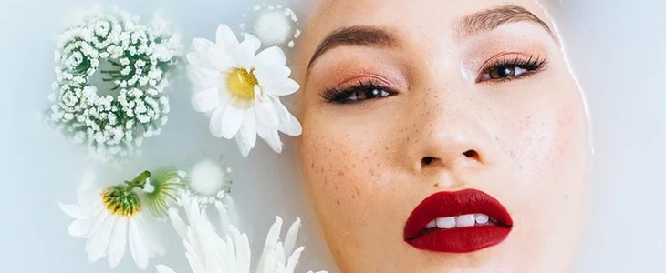 美白淡斑精油怎么用 美白淡斑精油 美妆 第2张