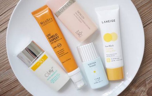 防晒霜过期了还能用吗有什么危害 防晒霜 防晒霜过期 美妆 第1张