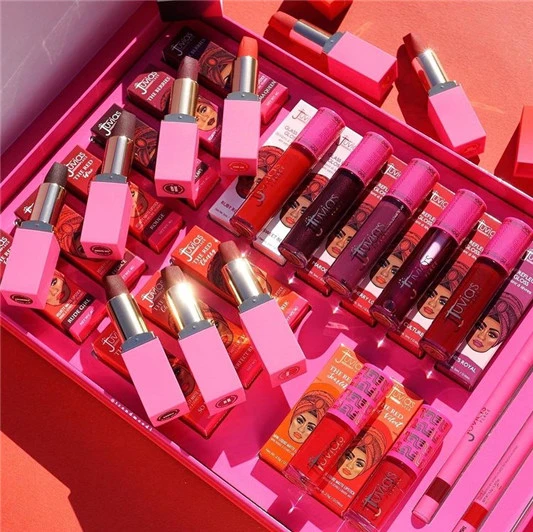 新品 | Juvia's Place REDS&BERRIES 唇部套装 唇部 第3张 新品 | Juvia's Place REDS&BERRIES 唇部套装 唇部 第3张