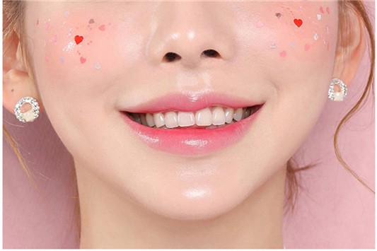 卡姿兰和玛丽黛佳区别 卡姿兰 玛丽黛佳 美妆 第1张