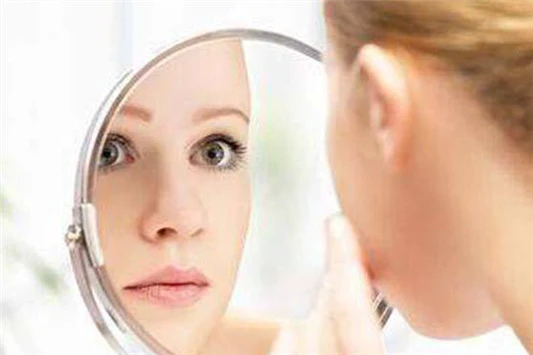 海蓝之谜能祛痘的是哪款 海蓝之谜 修护精萃液 第2张