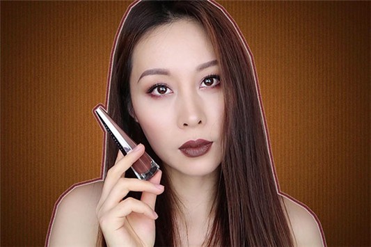 泥巴色口红怎么搭配 口红 第1张