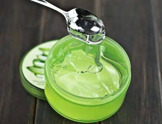 皮肤粗糙毛孔大油腻可以用什么办法 毛孔大 皮肤粗糙 美妆 第2张