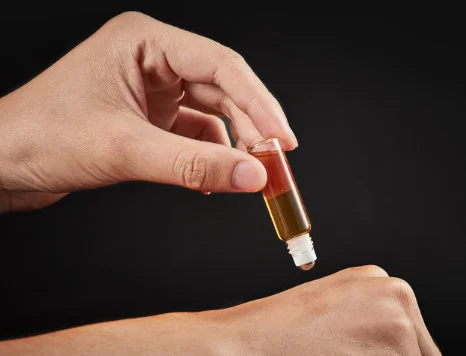 沉香油的作用与功效 沉香油 沉香油作用 美妆 第2张