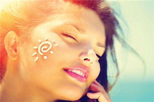 防晒霜怎么涂 防晒霜 第1张