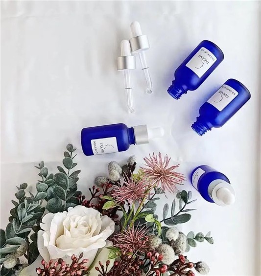 闭口粉刺爆痘克星，takami小蓝瓶 TAKAMI 小蓝瓶 粉刺 第1张