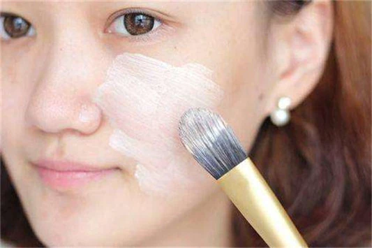 冷皮适合什么粉底液 粉底液 美妆 第2张