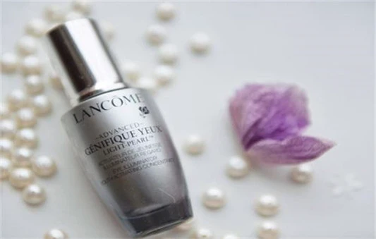 兰蔻大眼精华怎么使用，兰蔻大眼精华适合年龄 兰蔻小黑瓶眼霜 兰蔻 精华液 第2张