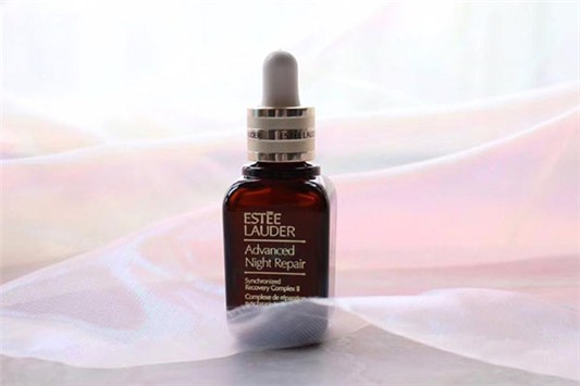 小棕瓶成分有哪些 雅诗兰黛 精华液 第1张