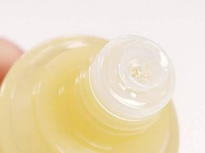 柔肤水和爽肤水都有哪些区别 柔肤水 爽肤水 美妆 第3张