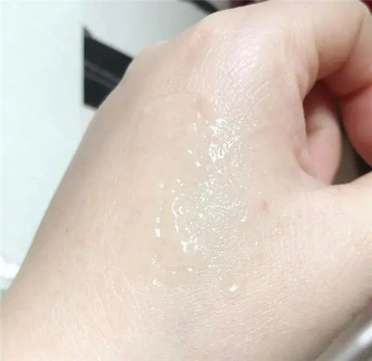 30多一罐的保湿面霜，简直是平价之王，囤了当身体乳都不心疼 面霜 第7张