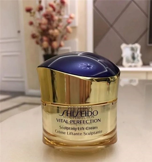 这些秋冬的面霜，滋润补水保湿清爽不油腻让肌肤绽放红润好气色 面霜 第1张